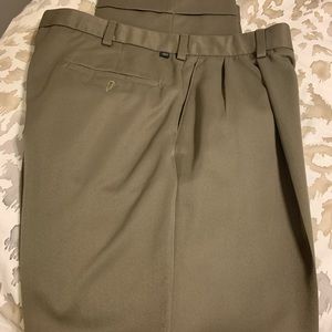 Mens Docker Dress pants. Olive green polyester Size 34 x 29